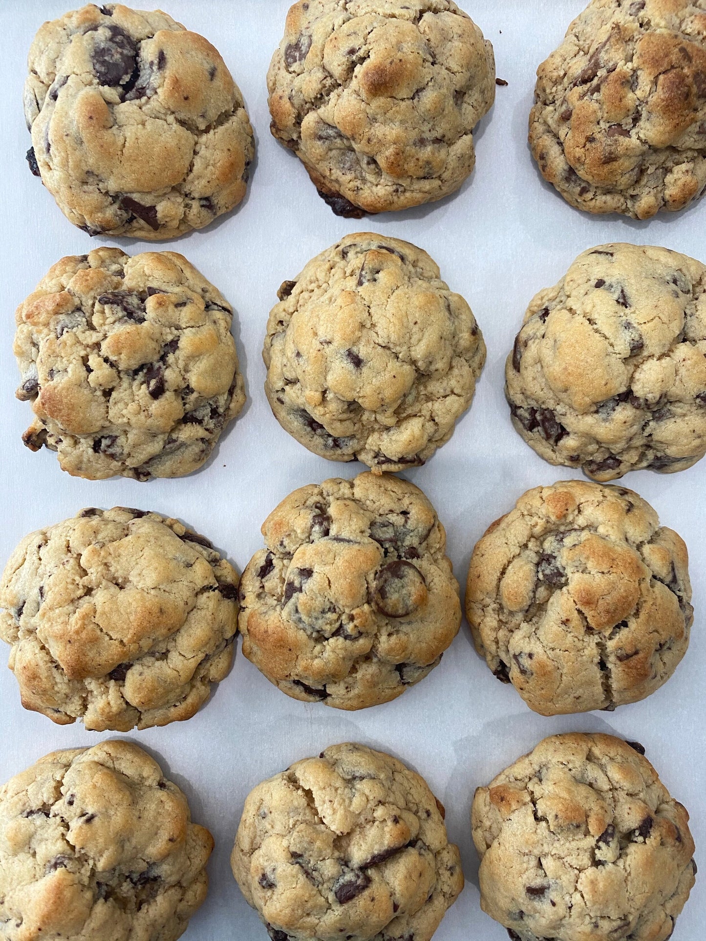 "NOT YOUR AVERAGE" CHOCOLATE CHIP COOKIES